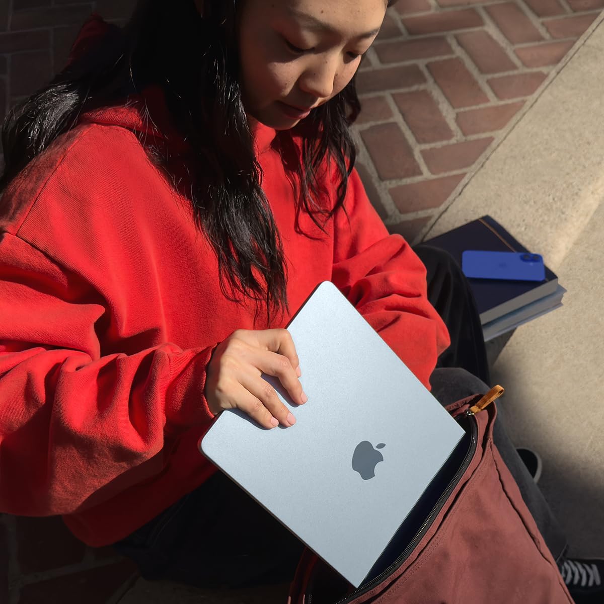 Apple 2025 MacBook Air 13-inch: M4 Chip, Liquid Retina, 16GB RAM, 256GB SSD