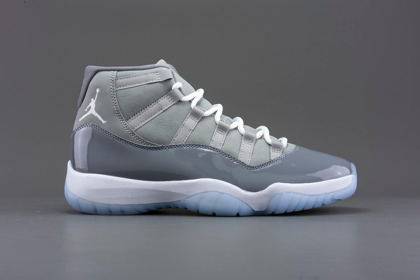 Nike mens Jordan 11 Retro shoes, Medium Grey/White-cool Grey