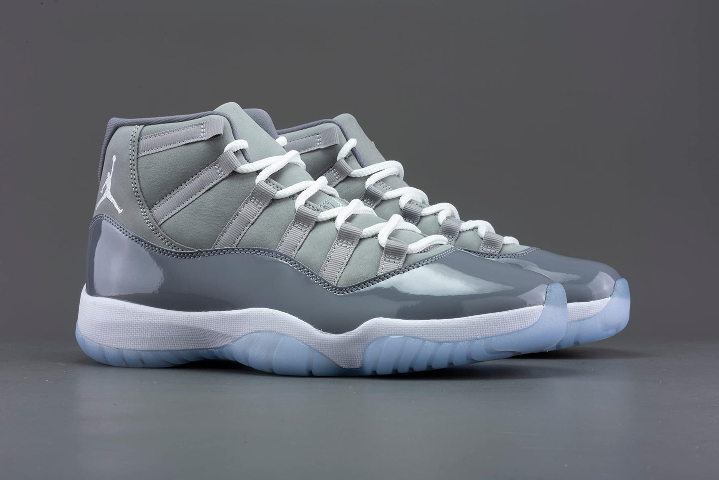 Nike mens Jordan 11 Retro shoes, Medium Grey/White-cool Grey
