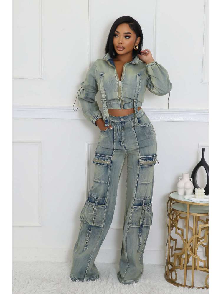 Fashionable Washed Denim Jacket & Cargo Pant Set, Distressed Two-Piece Outfit