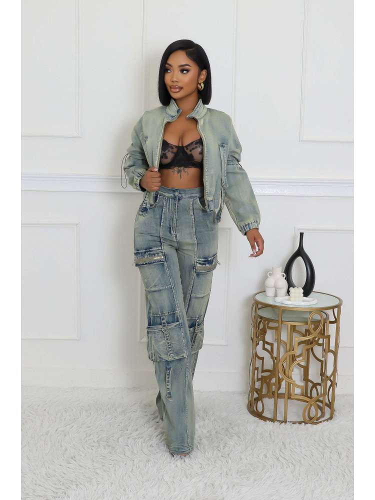 Fashionable Washed Denim Jacket & Cargo Pant Set, Distressed Two-Piece Outfit