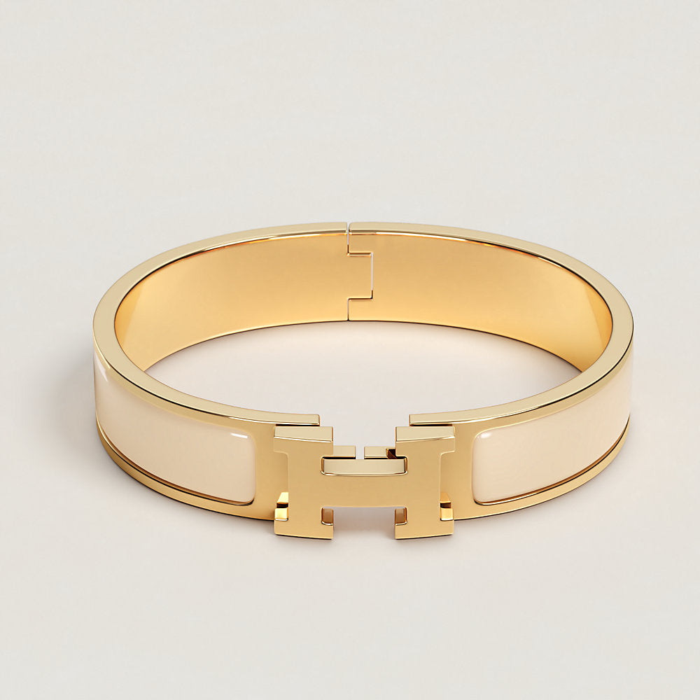 https://assets.hermes.com/is/image/hermesproduct/clic-h-bracelet--700001F%2085-front-wm-1-0-0-1000-1000_g.jpg